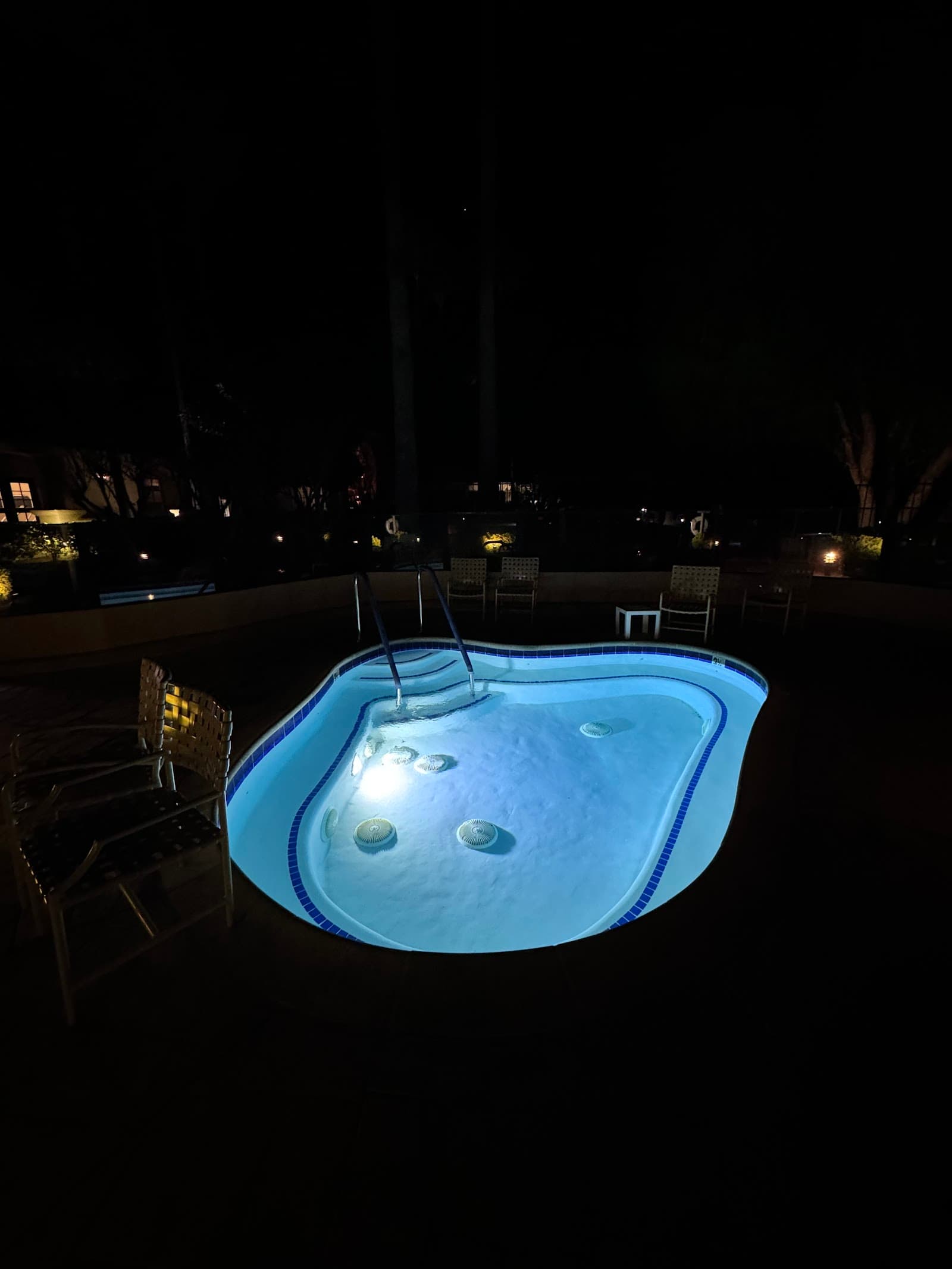 Weekly Pool Cleaning photo 3